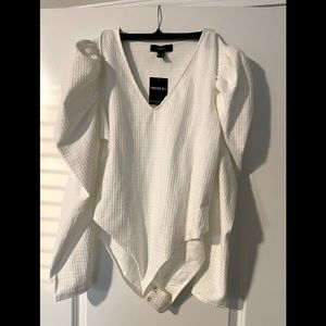White puffed sleeve bodysuit
